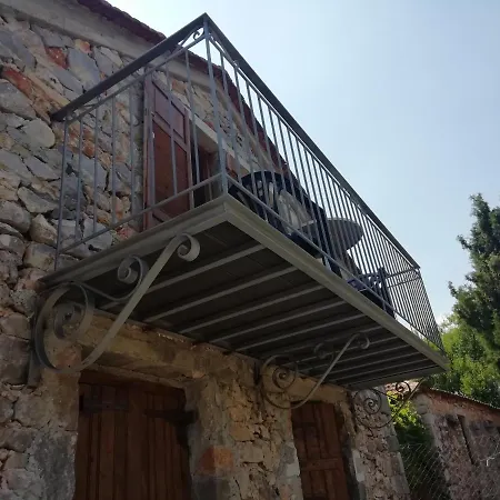 Tsitalia House