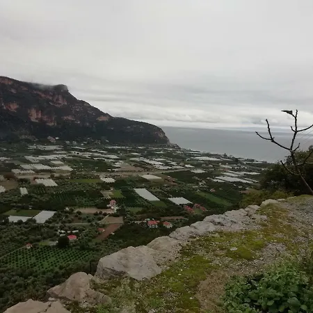 Tsitalia House * Leonídion