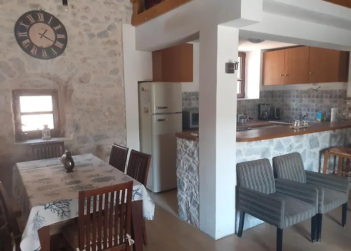 펜션 Tsitalia House